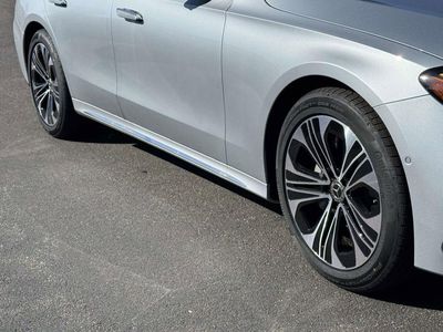 2026 Mercedes-Benz E-Class - Photo 12
