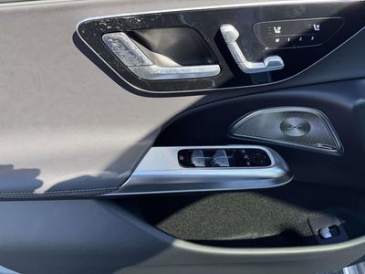2026 Mercedes-Benz E-Class - Photo 17