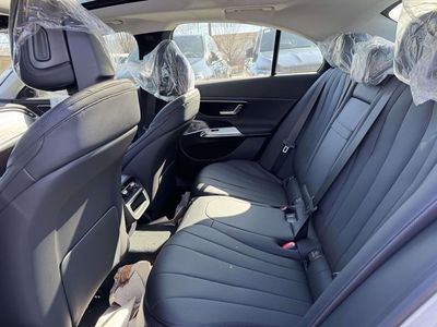 2026 Mercedes-Benz E-Class - Photo 30