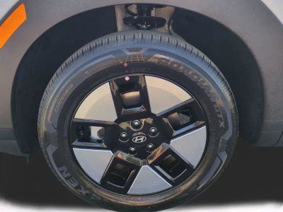 2026 Hyundai SANTA FE HYBRID — photo 11 view