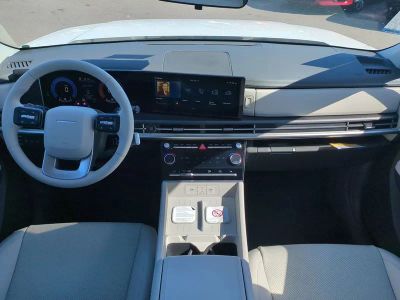 2026 Hyundai SANTA FE HYBRID — photo 18 view