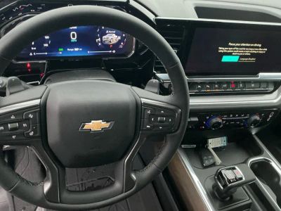 2026 Chevrolet Silverado 1500 — photo 15 view