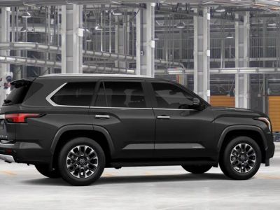 2026 Toyota Sequoia - Photo 13