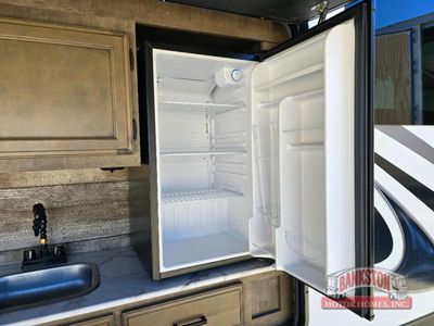 2022 SportTrek Touring Edition STT333VFK - Photo 5