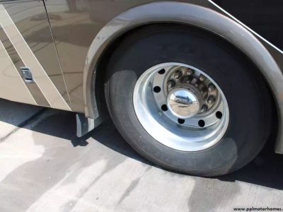 2006 Country Coach DAVINCI 400 — photo 41 view