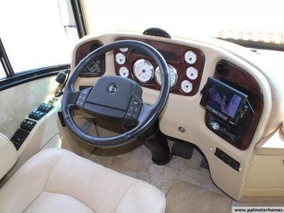 2006 Country Coach DAVINCI 400 — photo 8 view