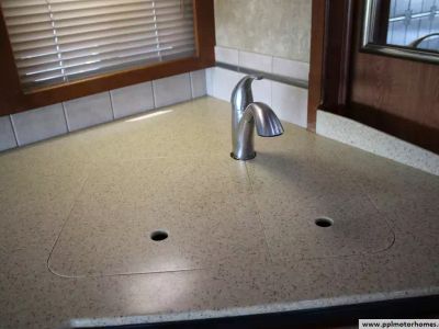 2006 Country Coach DAVINCI 400 — photo 19 view