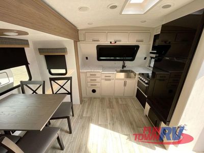 2025 Dutchmen RV Astoria - Photo 19