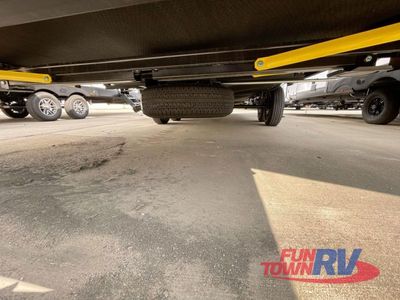 2025 Dutchmen RV Astoria - Photo 16