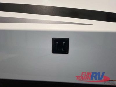2025 Dutchmen RV Astoria - Photo 10