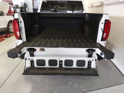2023 GMC Sierra 1500 - Photo 12