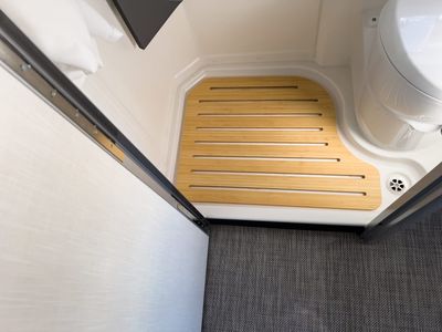 2026 Winnebago EKKO — photo 17 view