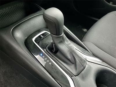 2025 Toyota Corolla - Photo 17