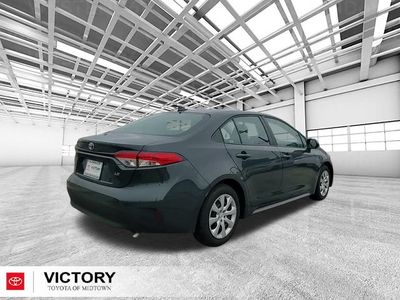 2025 Toyota Corolla - Photo 3