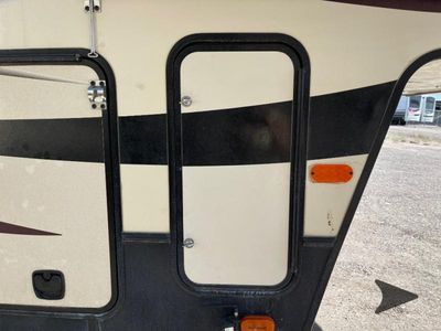 2015 Dutchmen RV Denali - Photo 15