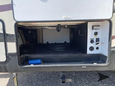 2015 Dutchmen RV Denali - Photo 12