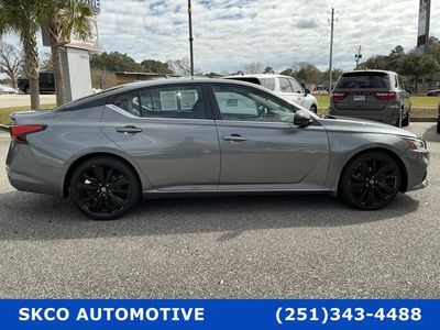 2022 Nissan Altima - Photo 2