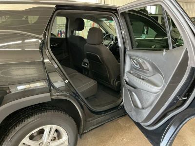 2024 GMC Terrain — detail view