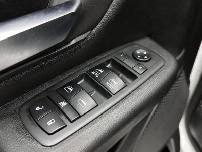 2019 Ram 1500 — photo 10 view