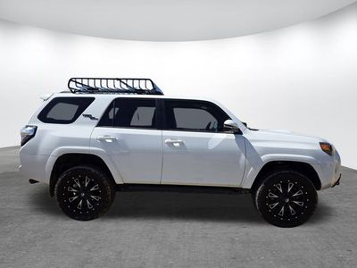 2023 Toyota 4Runner - Photo 3