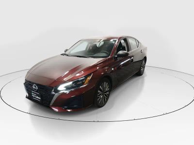 2024 Nissan Altima - Photo 3