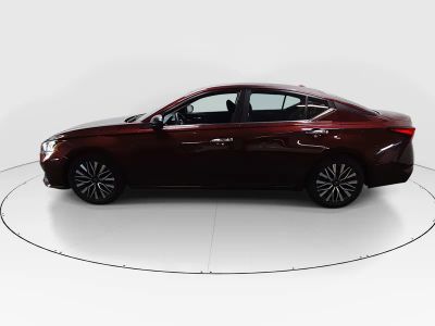 2024 Nissan Altima - Photo 4