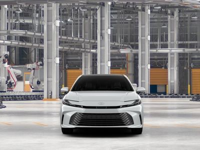 2026 Toyota Camry — photo 17 view