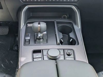 2026 Mazda CX-90 — photo 17 view