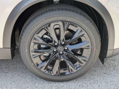 2026 Mazda CX-90 — photo 10 view