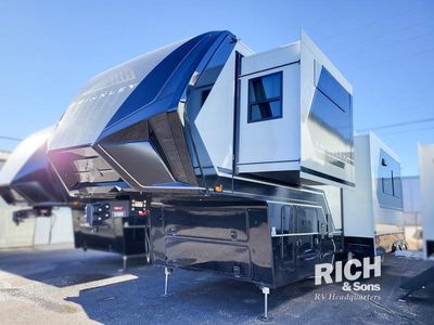 2026 Brinkley Model G - Photo 2