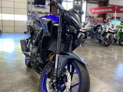 2025 Yamaha MT-03 - Photo 1
