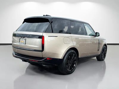2026 Land Rover Range Rover — detail view