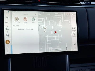 2026 Land Rover Range Rover — photo 32 view