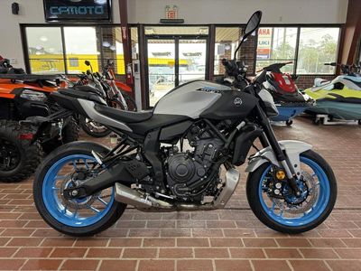 2025 Yamaha MT-07 - Photo 3