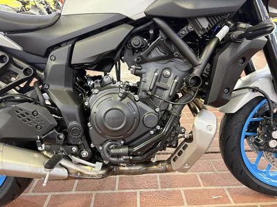 2025 Yamaha MT-07 - Photo 11