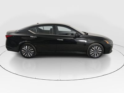 2024 Nissan Altima - Photo 8