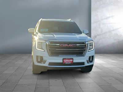 2021 GMC Yukon XL - Photo 2