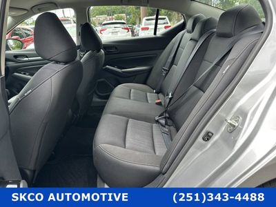 2023 Nissan Altima - Photo 3