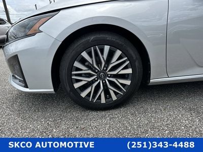 2023 Nissan Altima - Photo 1