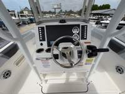 2026 Robalo 222 CC - Photo 15