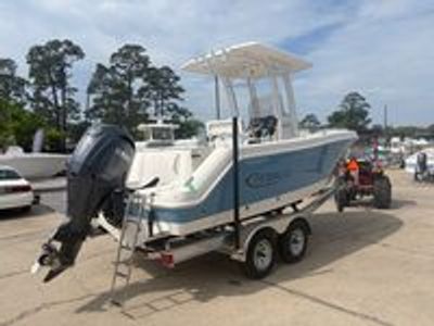 2026 Robalo 222 CC - Photo 6