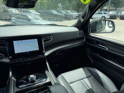 2024 Jeep Wagoneer — photo 37 view
