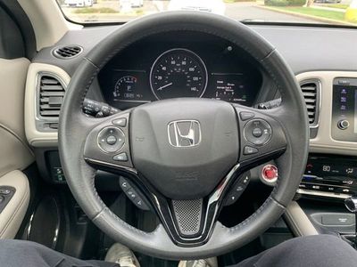 2022 Honda HR-V EX-L - Photo 18