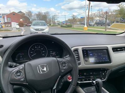 2022 Honda HR-V EX-L - Photo 17