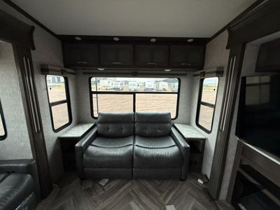 2021 Dutchmen RV Astoria - Photo 12