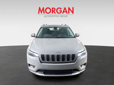 2020 Jeep Cherokee — rear three-quarter view
