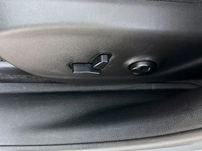 2020 Jeep Cherokee — photo 19 view
