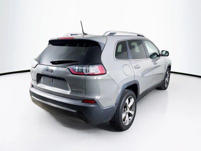 2020 Jeep Cherokee — photo 28 view