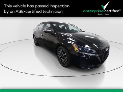 2024 Nissan Altima - Photo 1