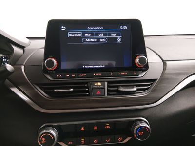 2024 Nissan Altima - Photo 13